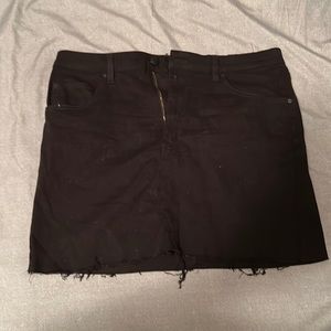 Black XL skirt